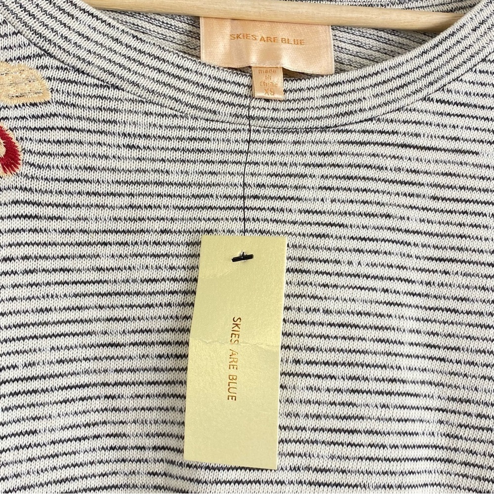 Skies Are Blue Womens Knit Top Stripe Embroidered Ruffle Pullover Shirt Size XS - Picture 6 of 16